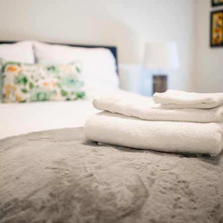 Spacious 3 Bedroom Apartment In Heart Of Niagara Thorold Εξωτερικό φωτογραφία